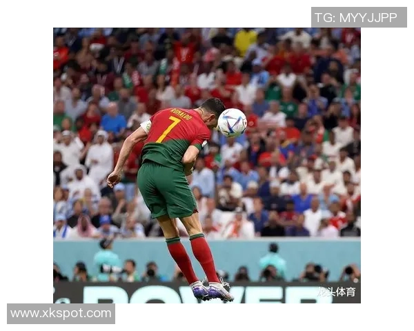 塞梅多传中C罗错失良机做出遗憾手势只差一点就能进球 塞梅多传中C罗错失良机做出遗憾手势只差一点就能进球