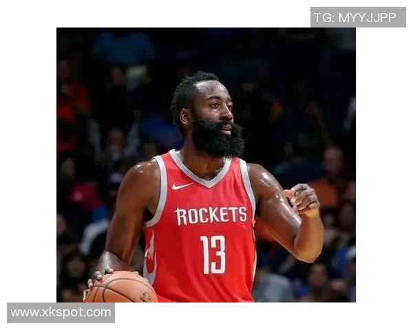 狄龙生强势反击小波特上演精彩双手暴扣展现老将风采 狄龙生强势反击小波特上演精彩双手暴扣展现老将风采