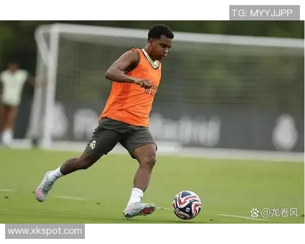 约克雷斯积极态度与顽强拼搏精神助力球队期待更佳表现