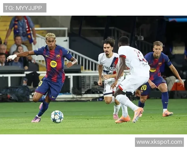 赫伊森因小腿伤缺席国家队训练皇马仍期待他能及时复出迎战国家德比 赫伊森因小腿伤缺席国家队训练皇马仍期待他能及时复出迎战国家德比