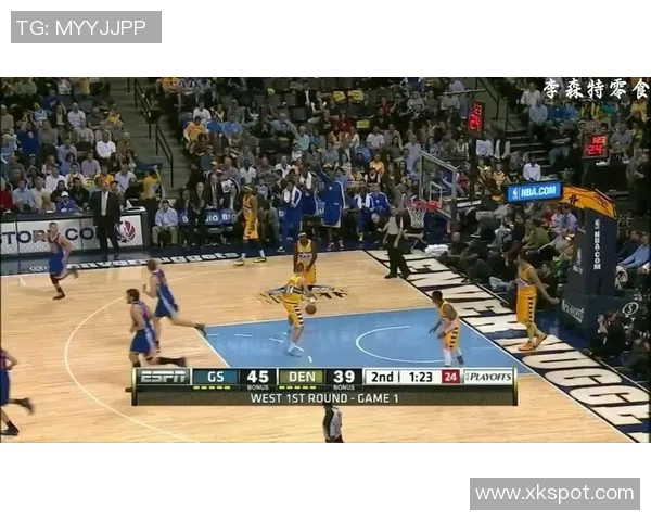 库里半场火力全开三分雨下23分助攻3次展现超级状态 库里半场火力全开三分雨下23分助攻3次展现超级状态