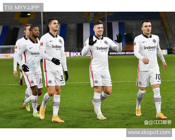 B席本赛季欧冠传球81次领跑31岁合同明夏到期续约成疑 B席本赛季欧冠传球81次领跑31岁合同明夏到期续约成疑