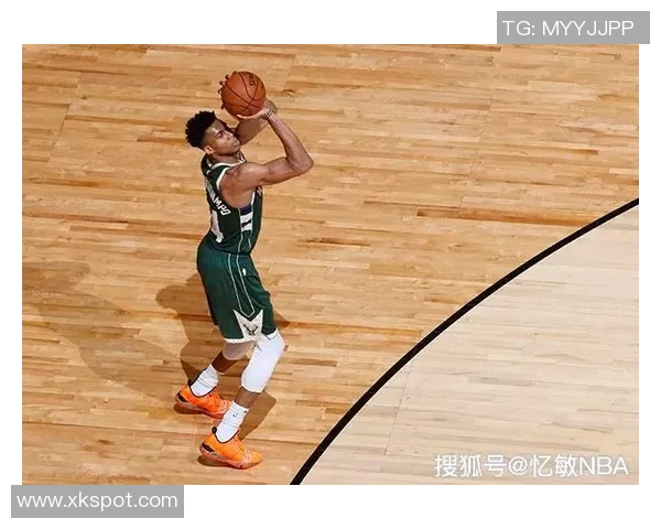 字母哥荣膺周最佳赛季前三战场均36分16板7助投篮命中率高达683 字母哥荣膺周最佳赛季前三战场均36分16板7助投篮命中率高达683