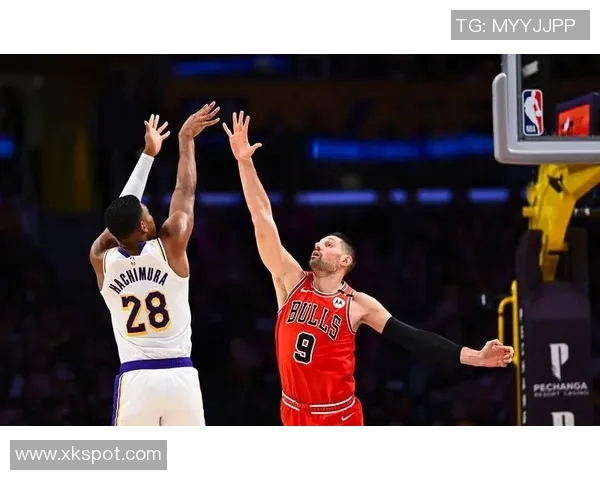 湖人队困境深重三核组合难解局势不如调整阵容发挥现有实力